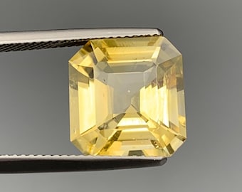 7 Carat Emerald Cut Citrine | Golden Yellow Loose Gemstone