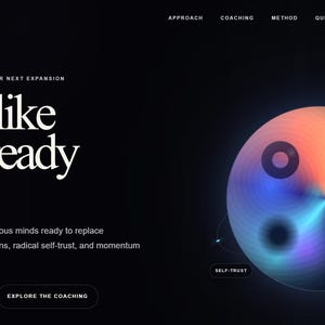 Op de afbeelding: Een website-landingspagina voor Inner Orbit met een zwarte achtergrond en witte tekst die Move like you already know leest. Een grote, cirkelvormige, meerkleurige gradiëntbol met donkere cirkelvormige inkepingen bevindt zich rechts.