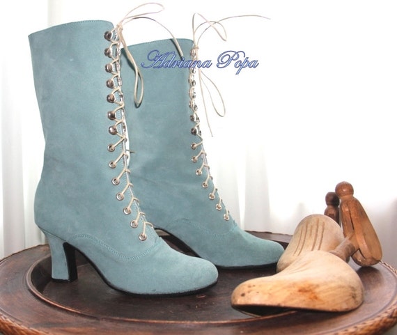 Mint clearance green booties