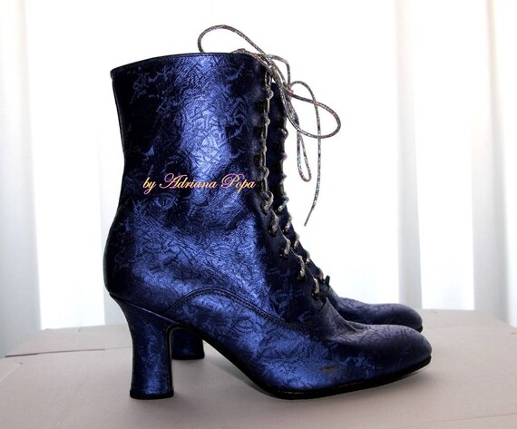 Stivali rossi, stivali rossi vittoriani, caricamenti del sistema rossi edoardiano, vittoriane scarpe rosse, rosso Ankle Booties, Kinky Boots, stivali Stivali rossi, stivali rossi vittoriani, caricamenti del sistema rossi edoardiano, vittoriane scarpe rosse, rosso Ankle Booties, Kinky Boots, stivali