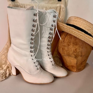 Off White Boots , Leather Boots , Victorian Boots , Wedding Boots , Bridal shoes , Custom shoes , Victorian wedding shoes , Wide feet boots