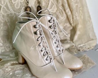 Bridal Boots , Pearl off white Boots , Victorian Boots , Off White Ankle Boots , Leather Boots , Victorian Wedding Boots , 1900 style Shoes