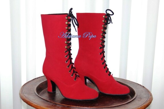 Ava Red - Botas de piel de ante rojas - The Cadence's