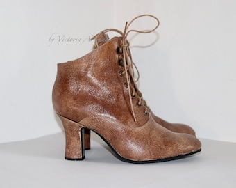 Brown leather Boots , Limited edition Boots , Victorian Ankle Boots , Retro style Boots , Kitten heel Boots Gilded age shoes Wide feet shoes