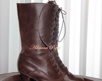 Victorian Boots , Brown Victorian booties ,  worn leather booties , Ankle Boots , Edwardian Brown Boots , Wide feet Boots