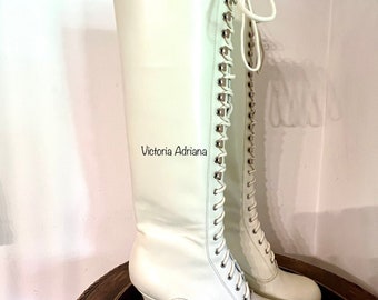 Botas altas de cuero blanco, botas de cuero blanco roto, botas victorianas de cuero, botas con cordones, zapatos Downton Abbey, botas retro