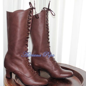 Bruine leren laarzen Victoriaanse laarzen kniehoge laarzen Regency-laarzen 1900-stijl laarzen oma laarzen Cosplay laarzen Boho laarzen Op maat gemaakte schoenen
