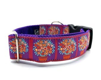Houndstown 1.5" Flowers SWISS Lined Large Buckle Collar