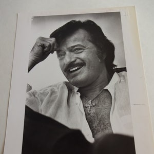 Vintage 1980s Robert Goulet Press Promo Photo Copy 1980 8&quot; x 10&quot;