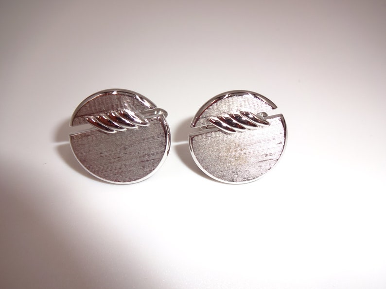 Vintage Mens Swank Cufflinks Cuff Links Round Silver Tone Marked