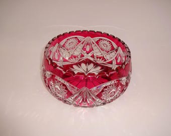 Bol de cristal tallado transparente Lausitzer Glas Imperlux Cranberry Red de la década de 1960, 20 cm (8 pulgadas)