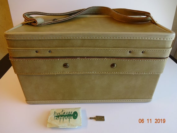 vintage hartmann train case
