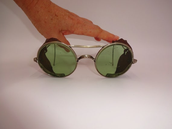 Vintage American Optical AO Sunglasses Safety Gla… - image 6