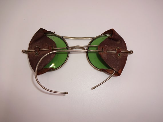 Vintage American Optical AO Sunglasses Safety Gla… - image 2