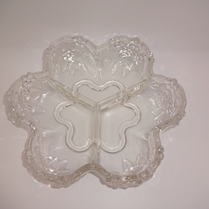 Mikasa Carmen Clear & Frosted Glass Pansy Flower Shape 3-Part Relish Dish 10&quot;