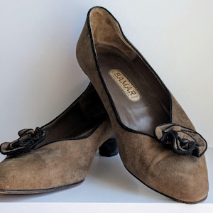 Vintage Bamar Italy Suede Heels 38.5 80s Rare Removable Flowers