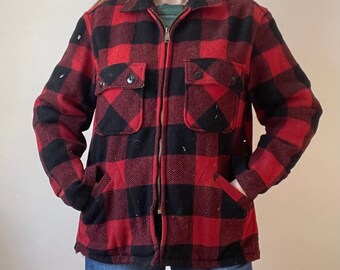 1940s 40s Soo Woolen Mills  red black wool buffalo plaid flannel shirt jacket 44