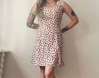 1990s 90s cherry print  floral mini dress 32 waist