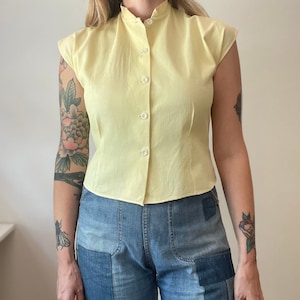 1940s 30s pastel yellow waffle cotton blouse small extra small image 1