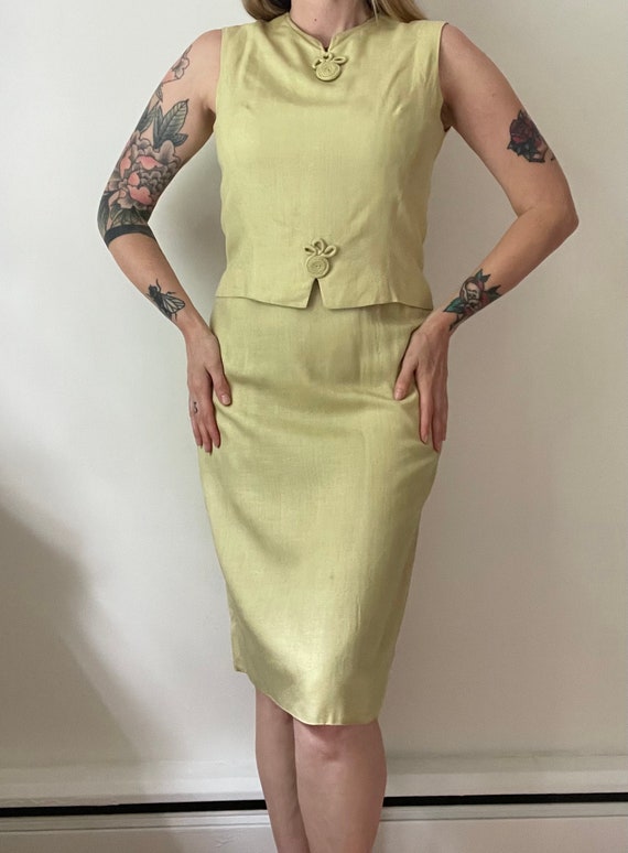 1960s Best & Co New York linen pale green dress