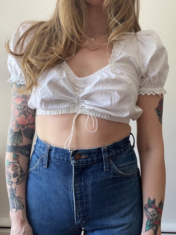 white cotton dirndl crop top with lace trim small 