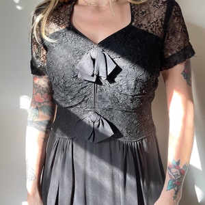 1930s black dress with lace and bows size small 30s