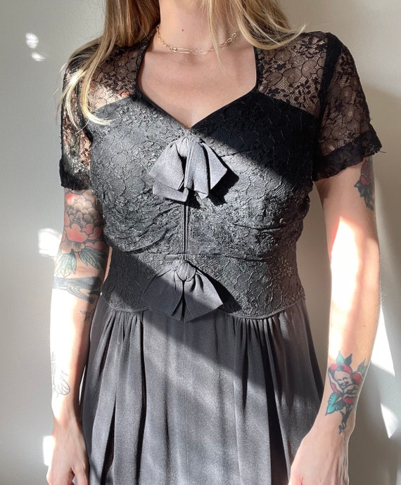 1930s black dress with lace and bows size small 3… - image 1