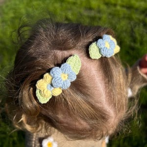 Crochet Flower Hair Clips: Pastel Barrettes, Pearl Detail - Handmade Set of 2