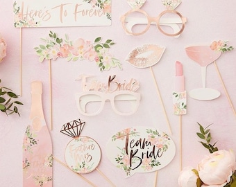 1set Team Bride to Be Photo Booth Props | Team Bride Photo Frame for Bachelorette Party | Wedding Gift for Bridal Shower, Hen Party Supply