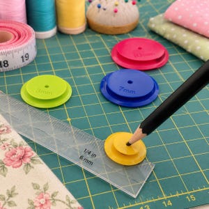 4PCS Seam Allowance Marker Set, Sewing Seam Wheel, Tailor Marking Tool for Patchwork, Quilting, Scribing & Sewing Projects