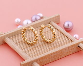 1 pair Gold Twist Earrings, 18K Gold Filled Dainty Earrings,Hoop Earrings,Hoop Earrings, Gifts for Her,