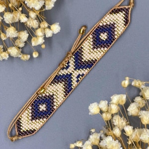 Boho Evil Eye Miyuki Beaded Bracelet: Adjustable Beige & Navy Jewelry