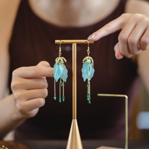 Blue Flower Drop Earrings – Handmade Floral Resin Earrings with Chains and Beads, Lightweight Dangle Jewelry, Nature-Inspired Gift for Her