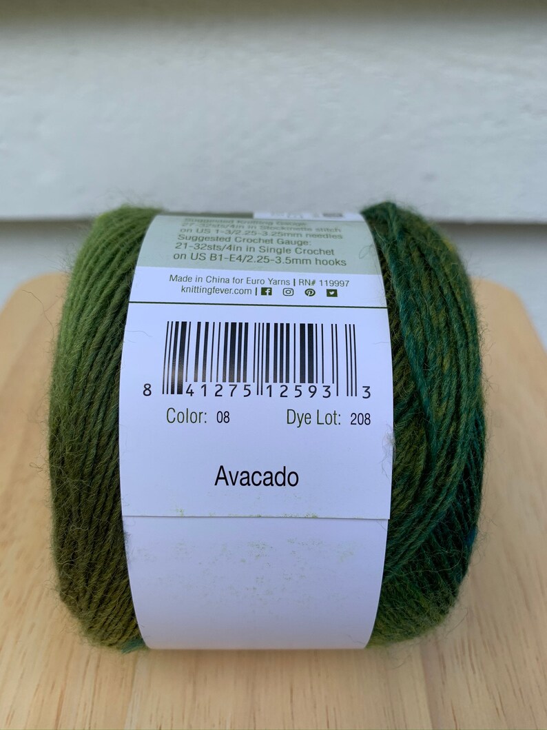 Cassowary Colorful Australian Fine WOOL Blend Queensland Collection Yarn Perfect for Weaving Knitting