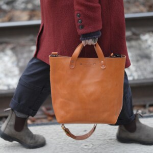 Station Tote in Natural image 3