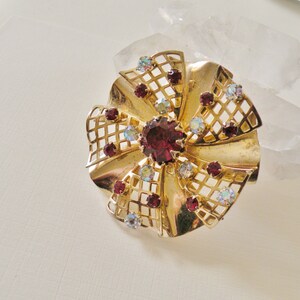 Coro Pinwheel Brooch Garnet and Gold Vintage Brooch Pin Garnet Jewelry