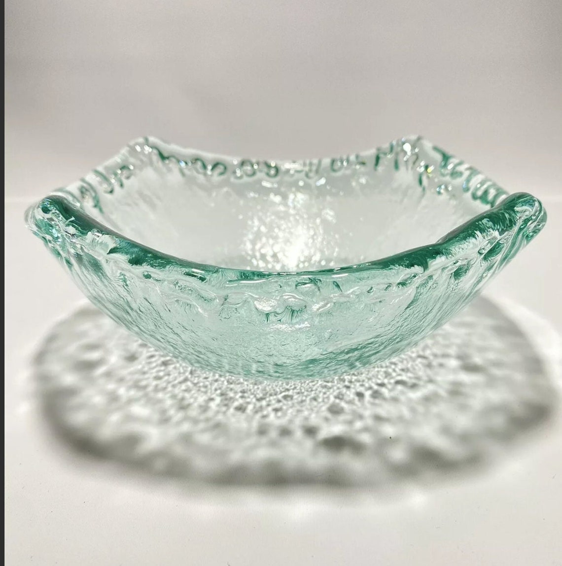 Shiraleah Textured Recycled Clear Glass Bowl Glass Dish Etsy