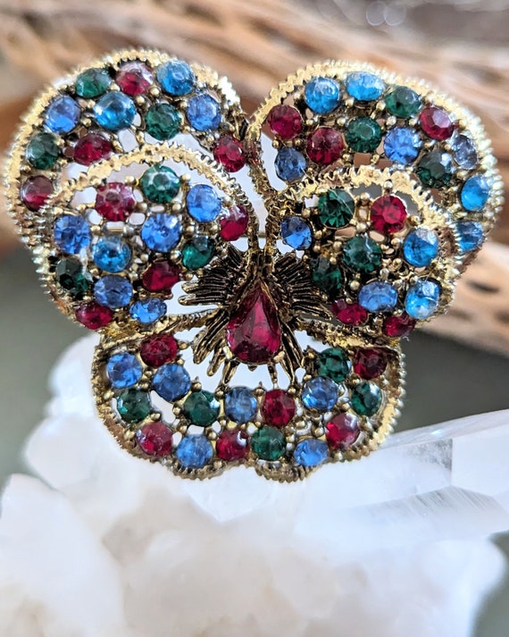 Weiss Rhinestone Pansy Brooch Flower Jewelry Color