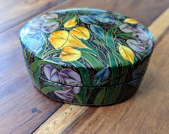Vintage Kashmir Lacquered Paper Mache Jewelry Box: Floral Trinket Keepsake