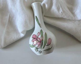 Vintage Hand-Painted Floral Bud Vase: Small Porcelain Flower Vase
