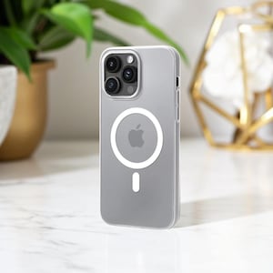 MagSafe Clear iPhone Case: Ultra Thin, Hard PC, Wireless Charging