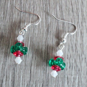 Red White and Green Christmas Earrings, Beaded Dangle Earrings, Festive Holiday Jewelry, Christmas Gift For Her, Retro Dangle Earrings