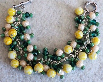 Daffodil Bracelet: Yellow & Green Beaded Spring Floral Jewelry Accessory