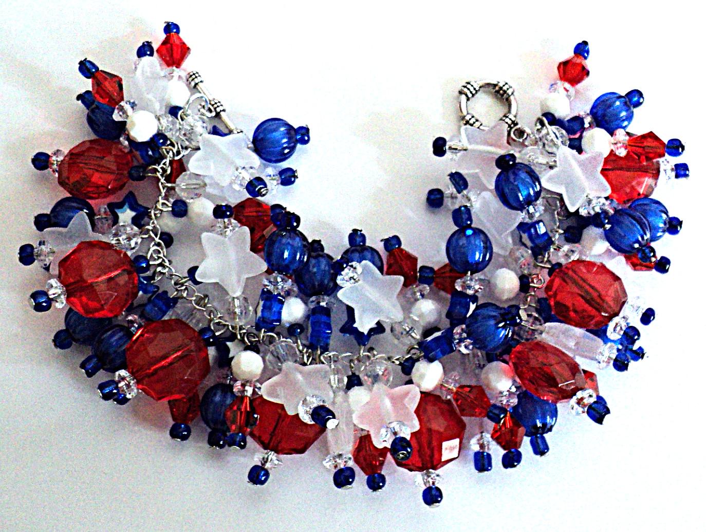 Set 4 Braccialetti Patriottici Con Perline | Rosso, Bianco E Blu | In Argilla | Gioielli Per Donna E Uomo Per Il 4 Luglio