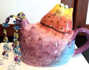 Cat Tea Pot, Upcycled Tea Pot, Beaded Tea Pot, Rainbow Cat Tea Pot, Beaded Home Decoration, Yellow Red Purple Blue, Cat Lover Gift, Retro