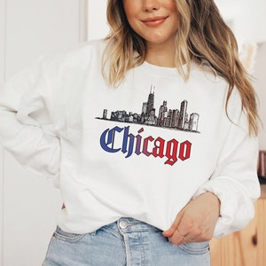vintage chicago tshirt . goth chicago pride sweatshirt . windy city skyline souvenir mens womens unisex gender neutral image 1