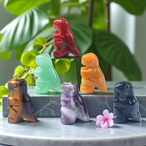 Gemstone T-Rex Dinosaur Figurine – Carved Crystal Dinosaur Charm for Protection & Power- Animals Crystals - Keychain Gift
