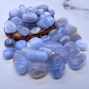 Blue Lace Agate Crystal | Calm, Communication Clarity - Peaceful Energy & Self-Expression | Light Blue Jewelry Gift