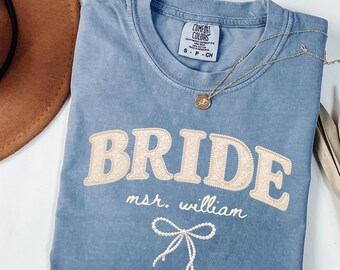 Pearl Lace Bride T-Shirt, Personalized Mrs Name, Bridal Shower Gift, Coquette Wedding Outfit, Bachelorette Party, Getting Ready Top