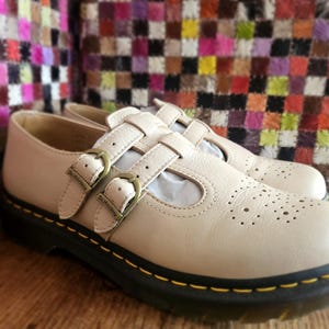 Vintage Inspired 8065 Mary Jane Dr Martens / Parchment Beige / Virginia Leather - UK 8 / EU 42 / US 10